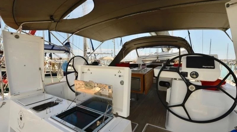 Dufour 520 GL - 4. cab
