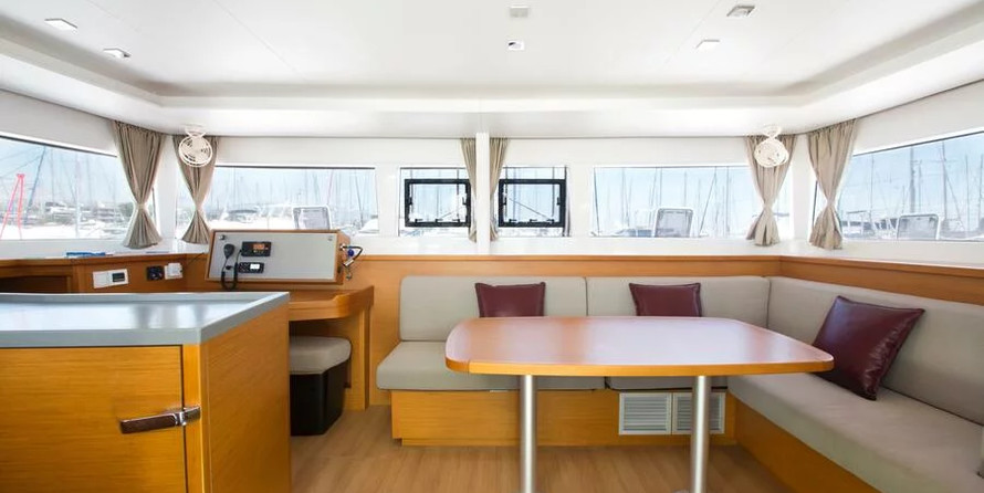 Lagoon 450 Flybridge
