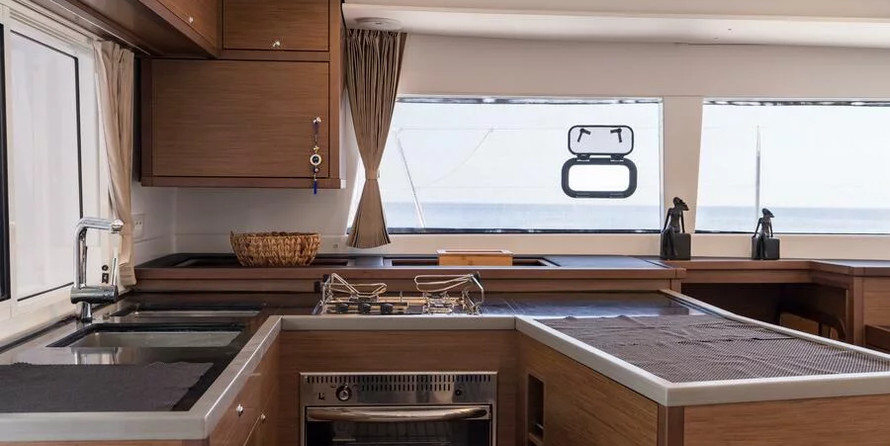 Lagoon 450 Flybridge