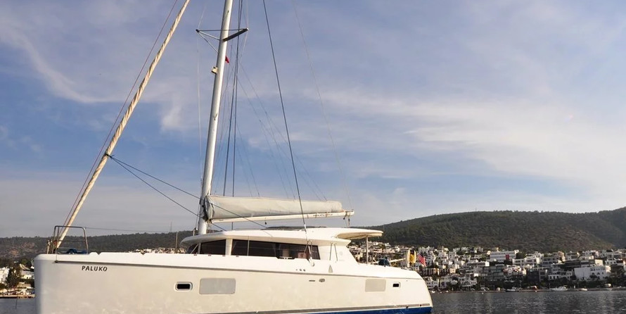 Lagoon 421