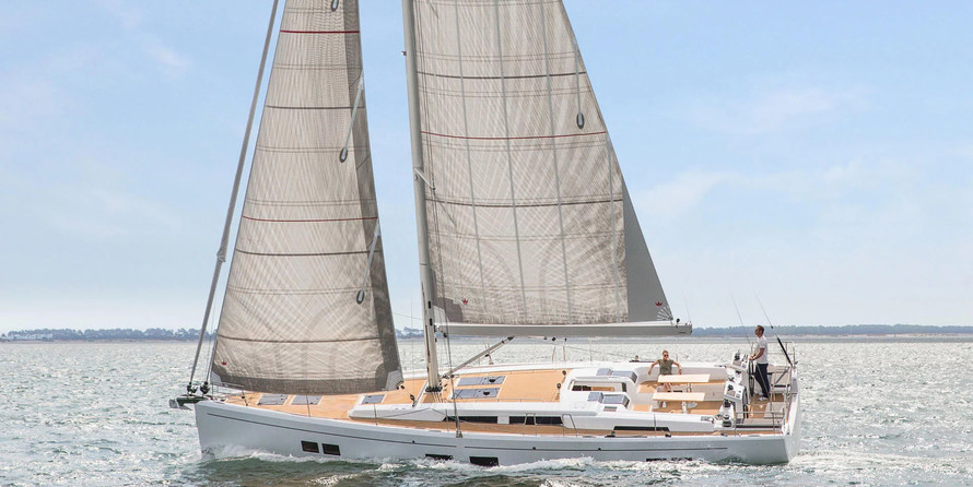 Hanse 548