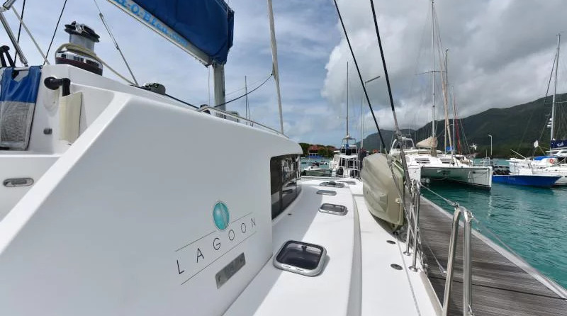 Lagoon 440