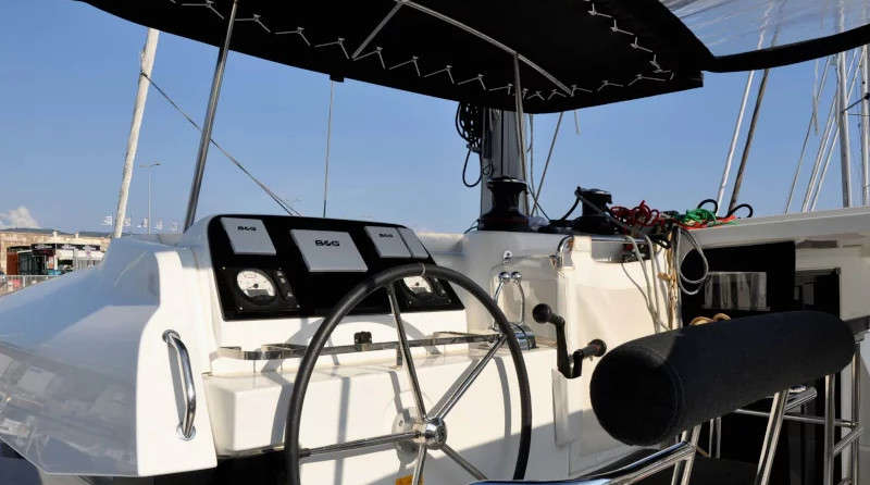 Lagoon 42