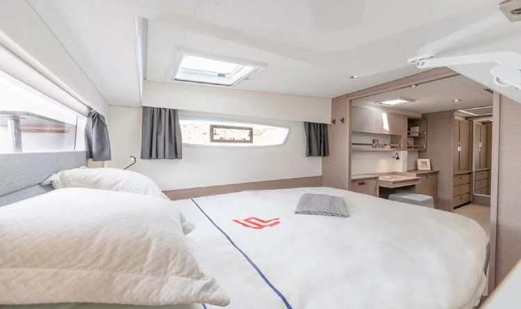 Fountaine Pajot Elba 45