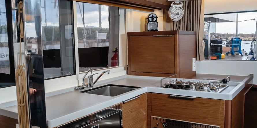 Lagoon 40