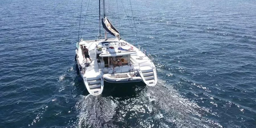 Lagoon 440