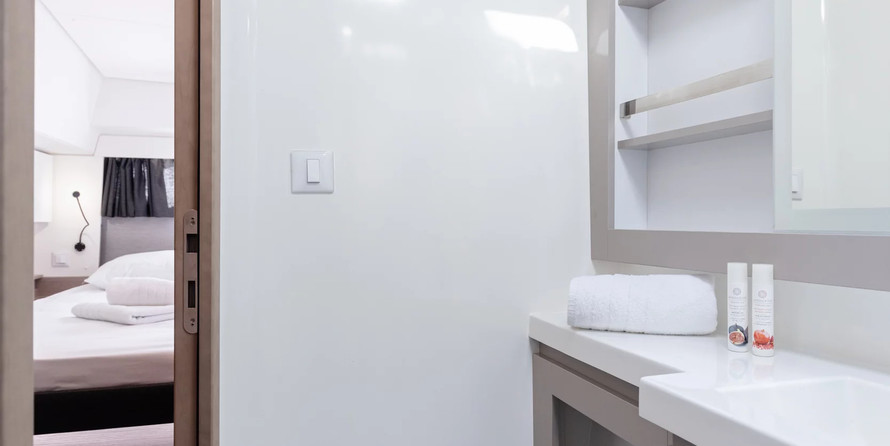 Fountaine Pajot Elba 45