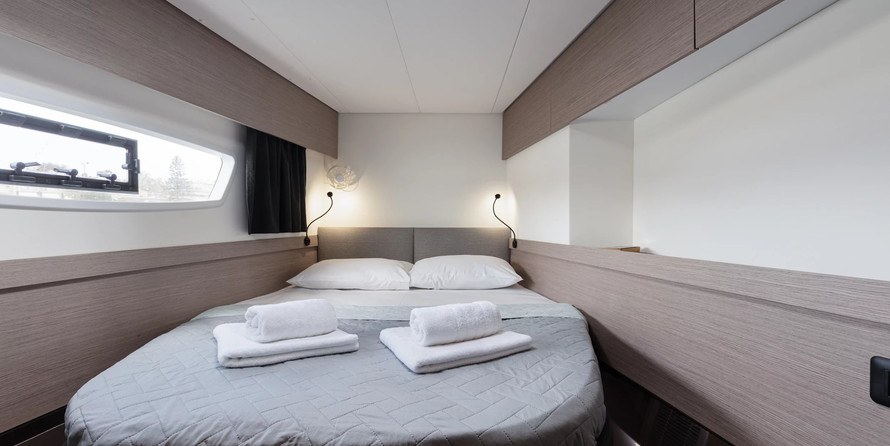 Fountaine Pajot Elba 45