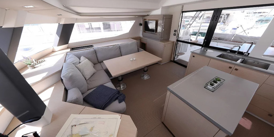 Fountaine Pajot Saba 50