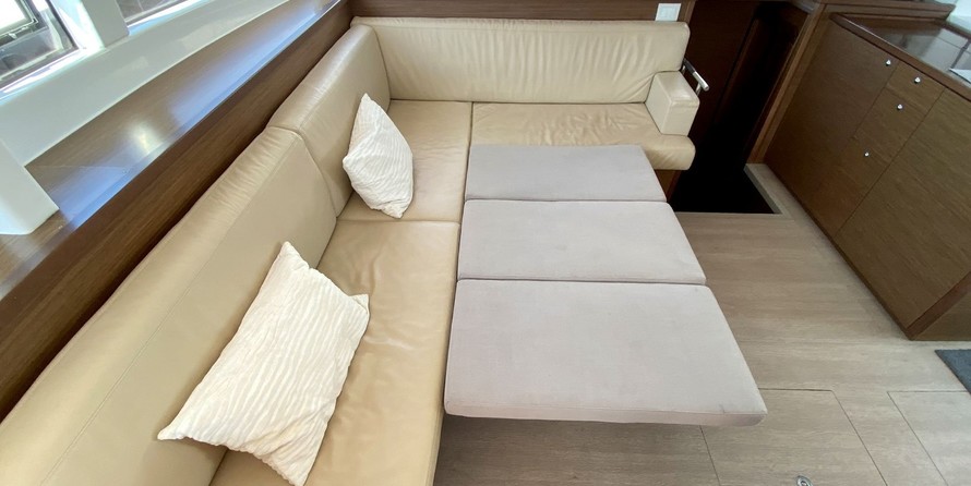 Lagoon 450