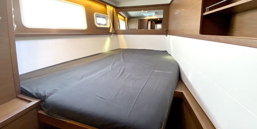 Lagoon 450