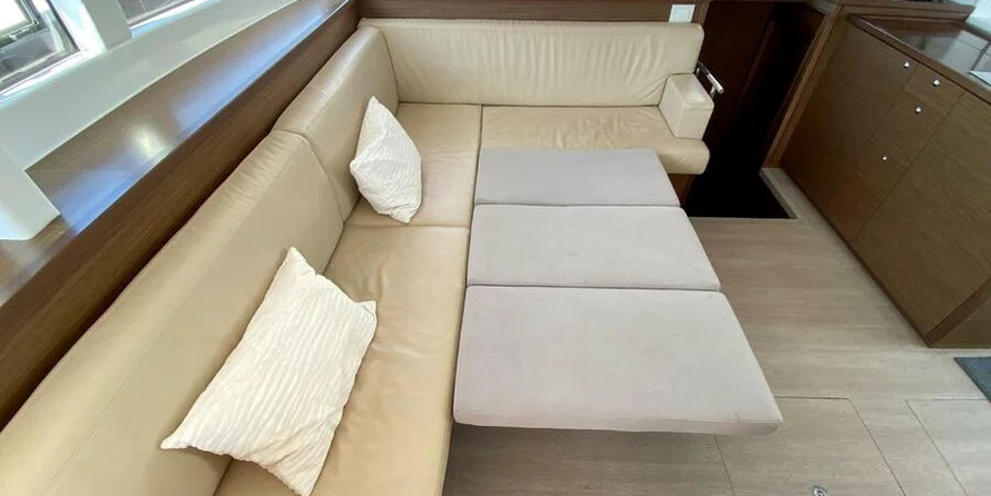 Lagoon 450