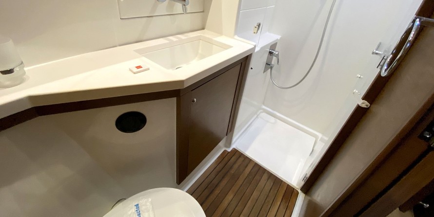 Lagoon 450