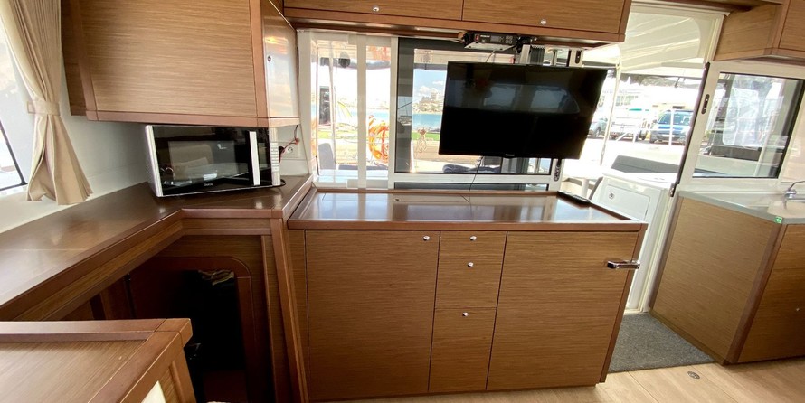 Lagoon 450