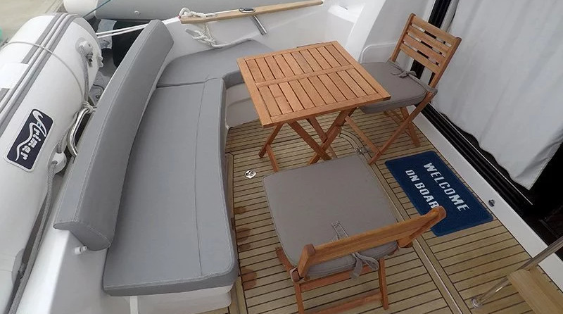 Beneteau Antares 36