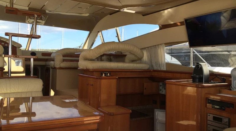 Ferretti 460