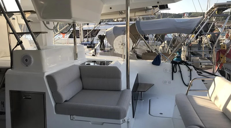 Fountaine Pajot Astrea 42