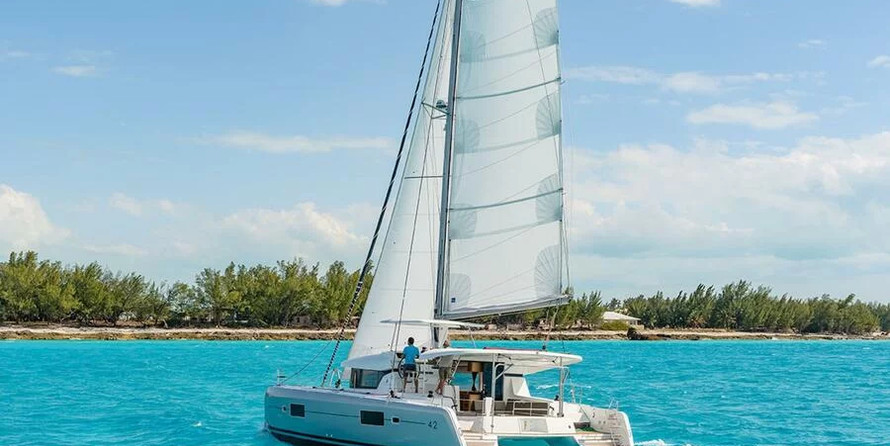 Lagoon 42