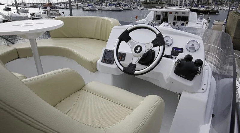 Beneteau Antares 36