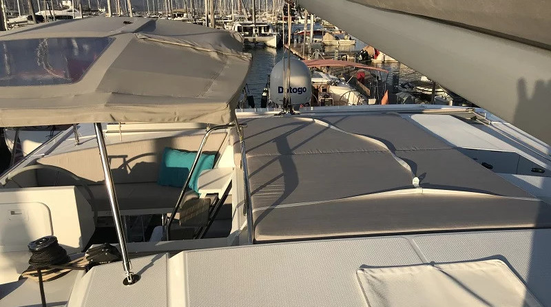 Fountaine Pajot Astréa 42