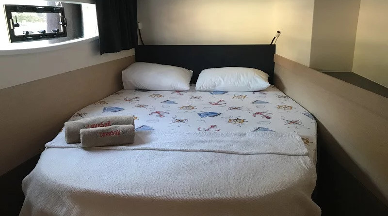 Fountaine Pajot Astréa 42