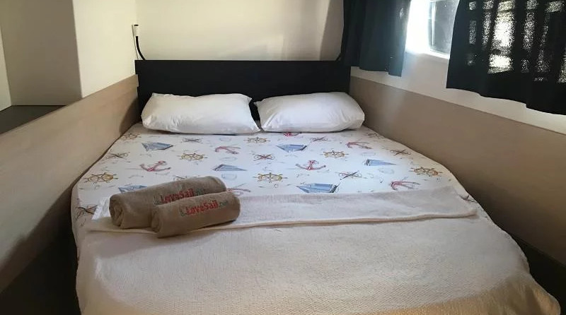 Fountaine Pajot Astréa 42