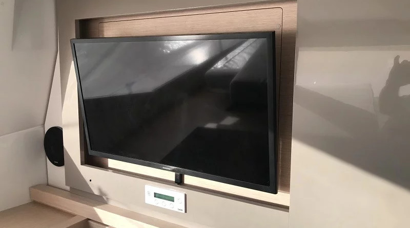 Fountaine Pajot Astréa 42