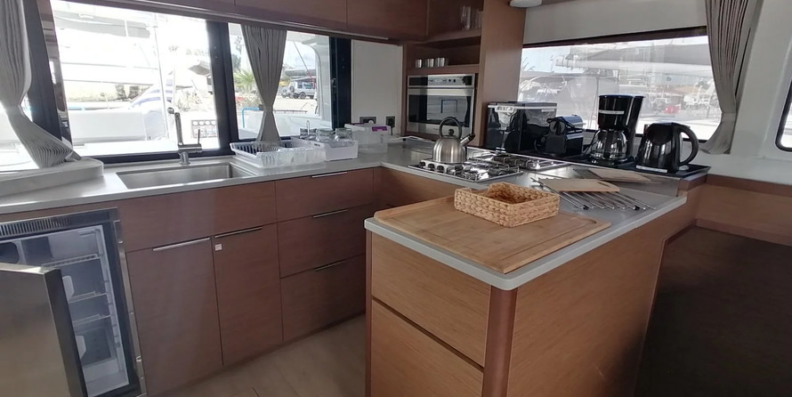 Lagoon 46