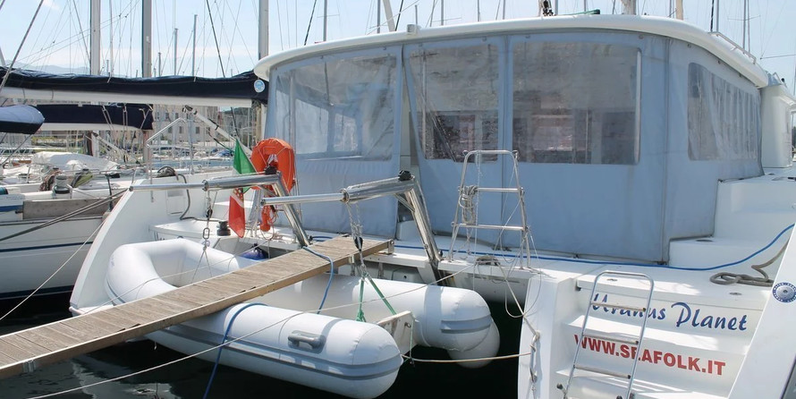 Lagoon 450 - 4 + 2 cab.