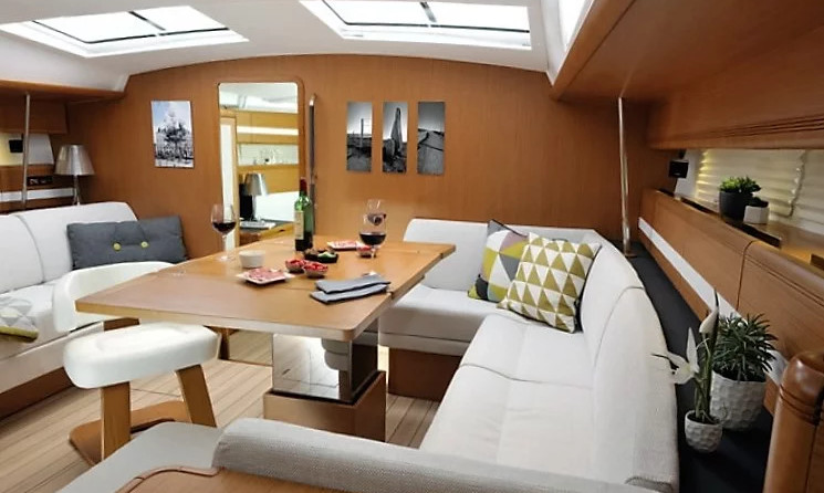Jeanneau 53