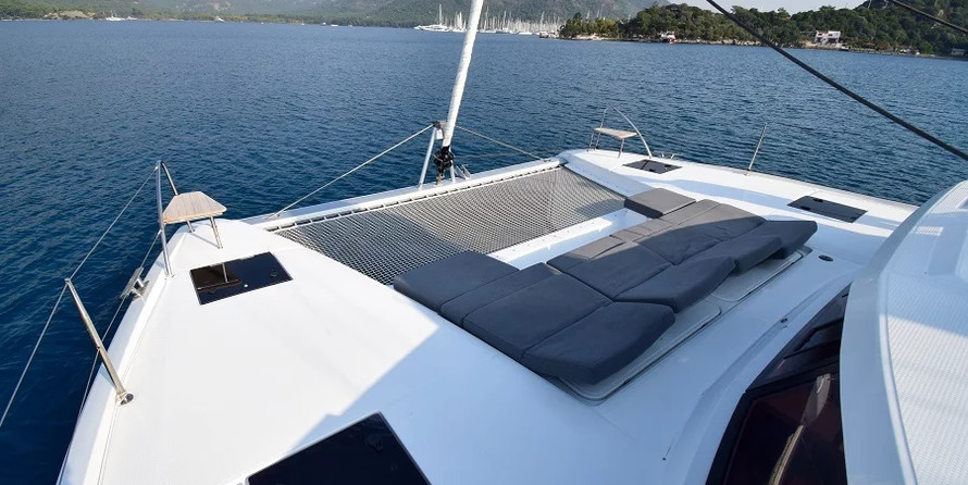 Fountaine Pajot Astrea 42