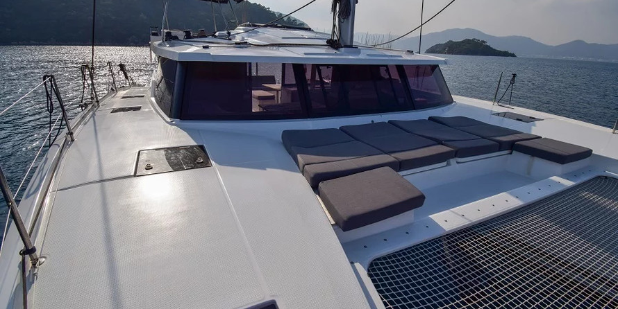 Fountaine Pajot Astrea 42