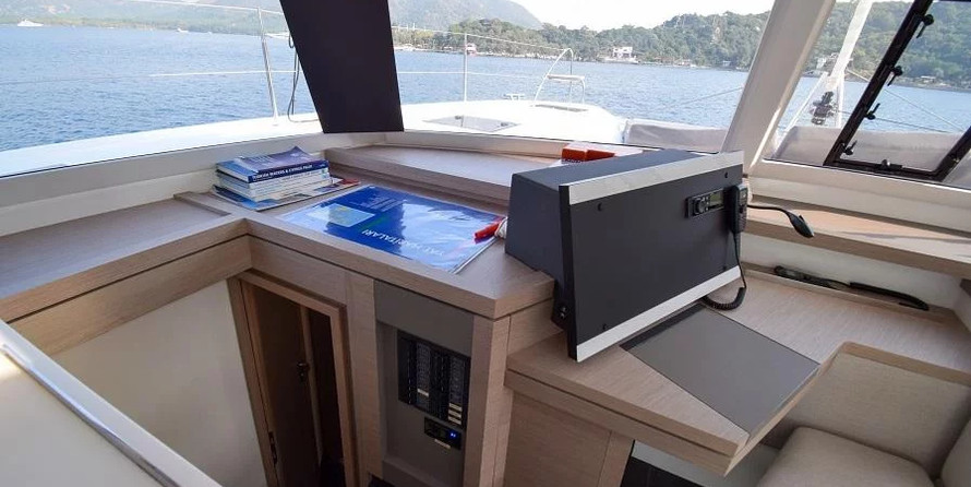 Fountaine Pajot Astrea 42