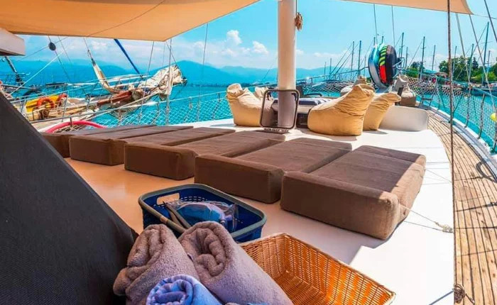 Princess V50 (1998-2005)