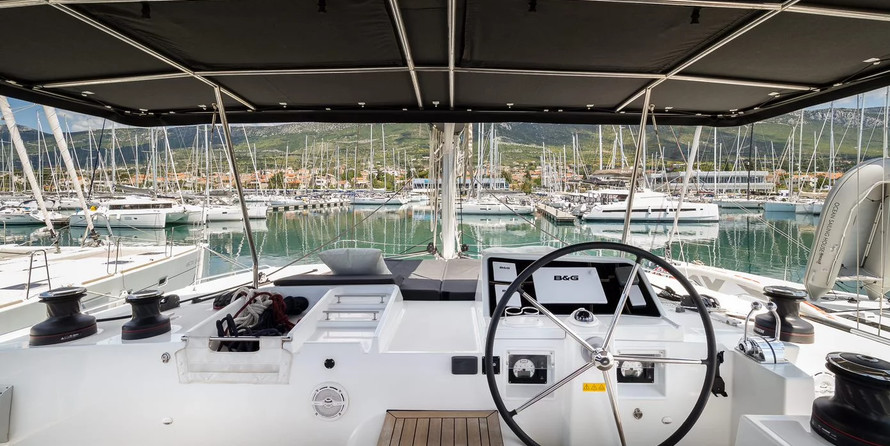 Lagoon 450