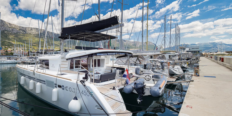 Lagoon 450