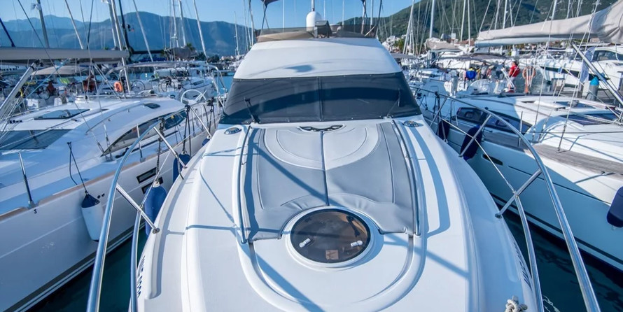 Fairline Phantom 42