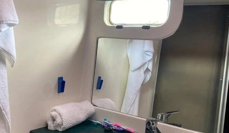 Fountaine Pajot Marquise 56