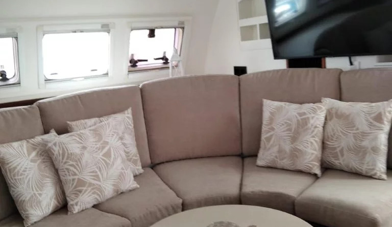 Fountaine Pajot Marquise 56