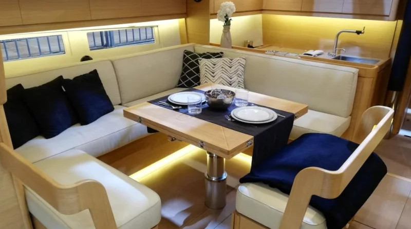 Dufour 520 Grand Large