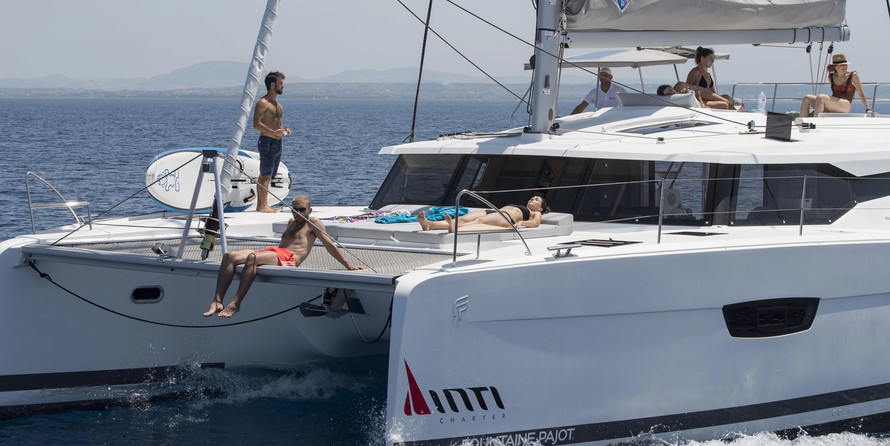 Fountaine Pajot Saona 47