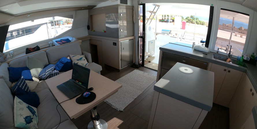 Fountaine Pajot Saona 47