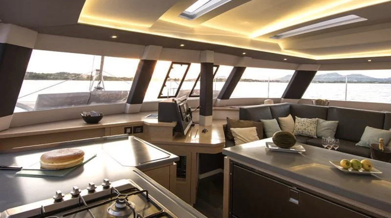 Fountaine Pajot Saba 50