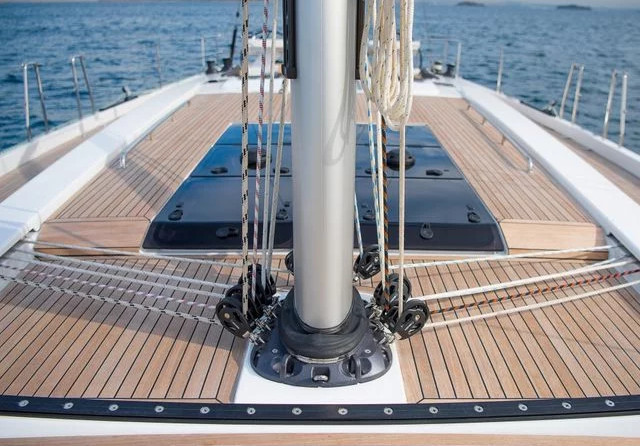 Hanse 588