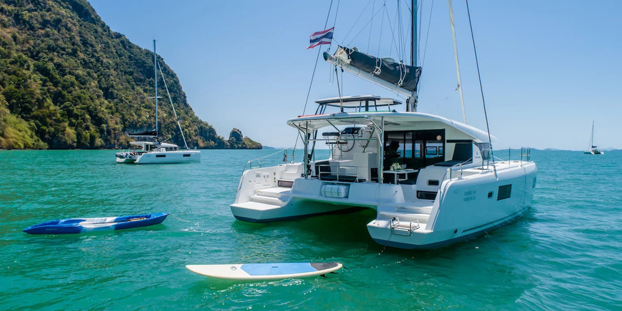 Lagoon 42