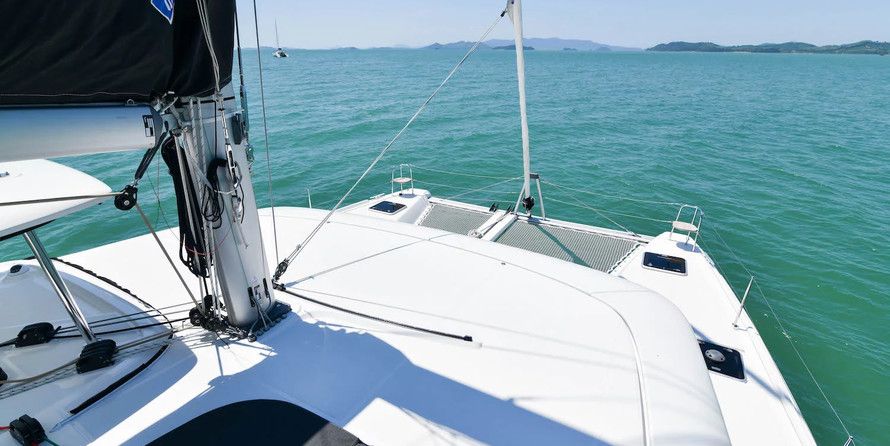 Lagoon 42