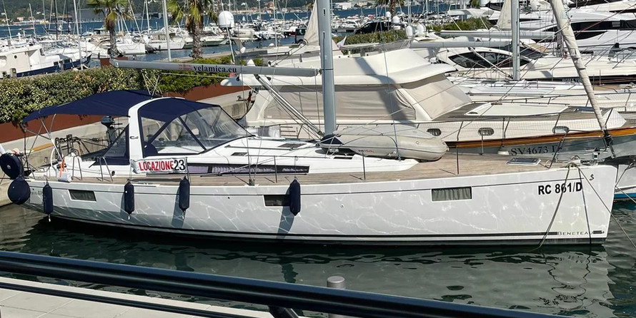Oceanis 48