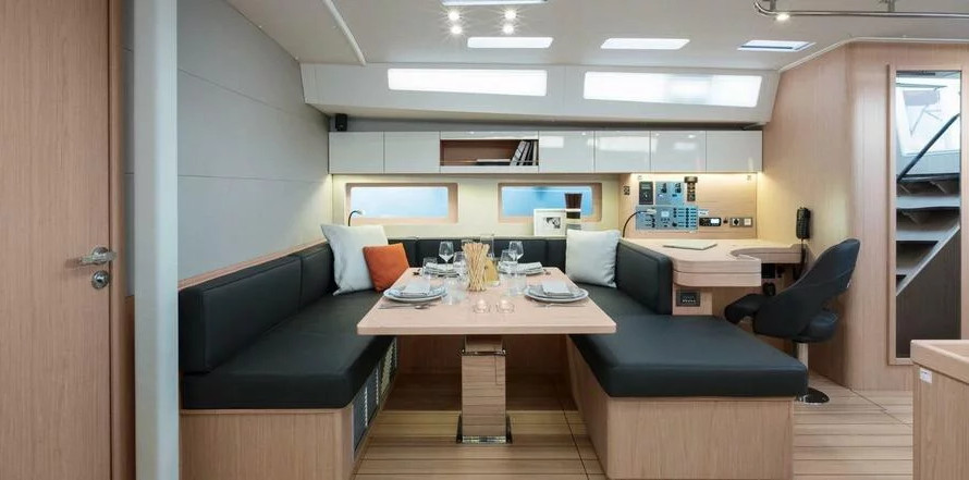 Beneteau Oceanis 55.1