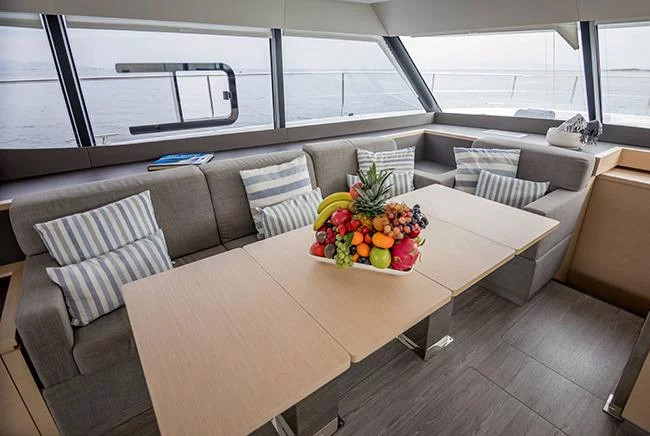 Fountaine Pajot MY 44