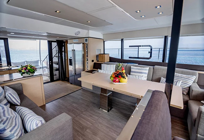 Fountaine Pajot MY 44